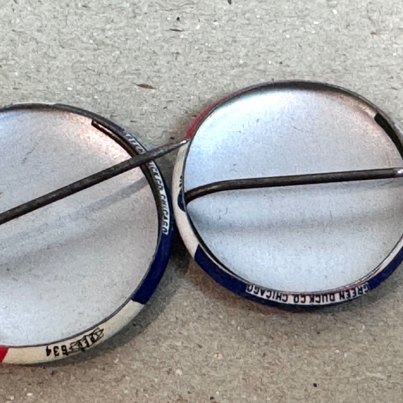 Kennedy Nixon Now Vintage Political Pinback Buttons - Picture 7 of 9